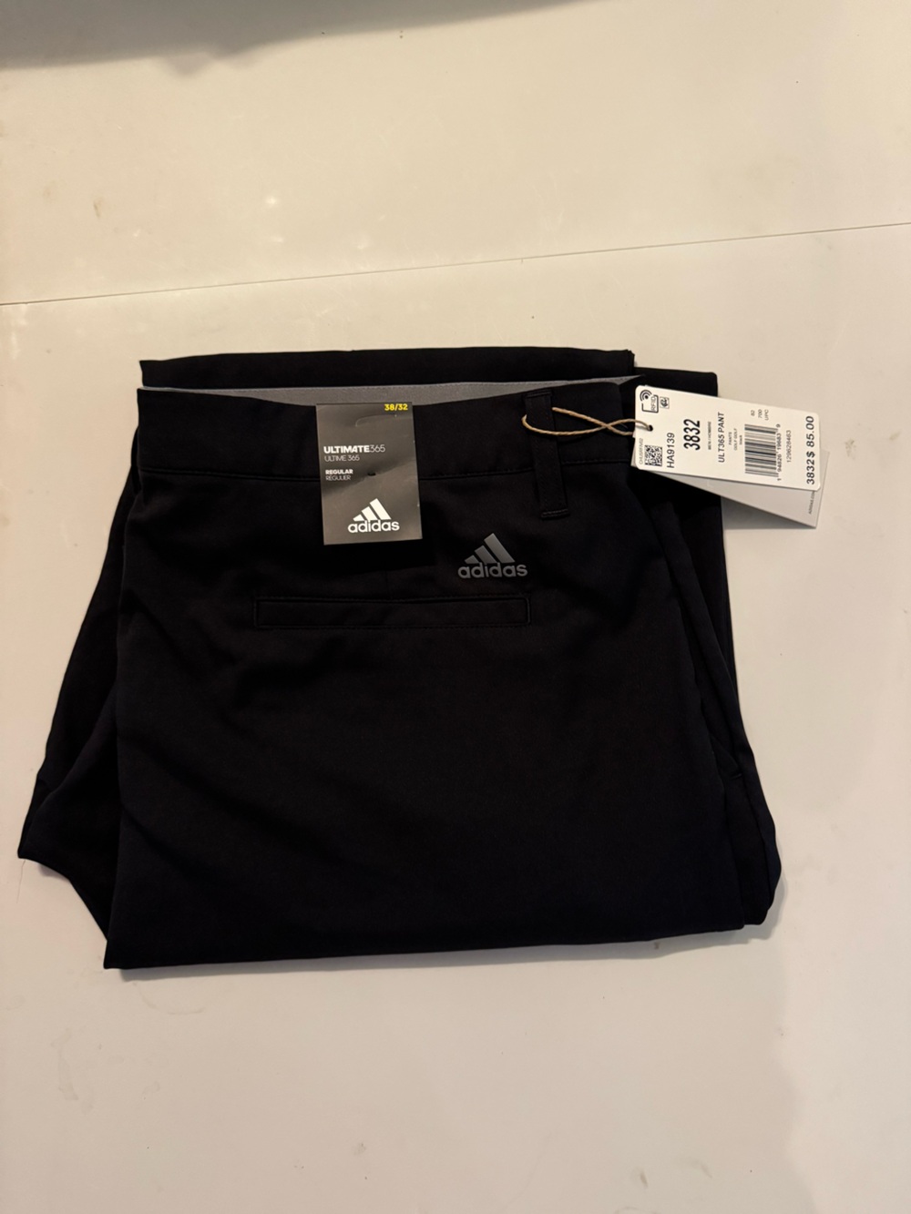 NWT Adidas golf pants